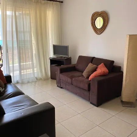 Village E108 Lägenhet